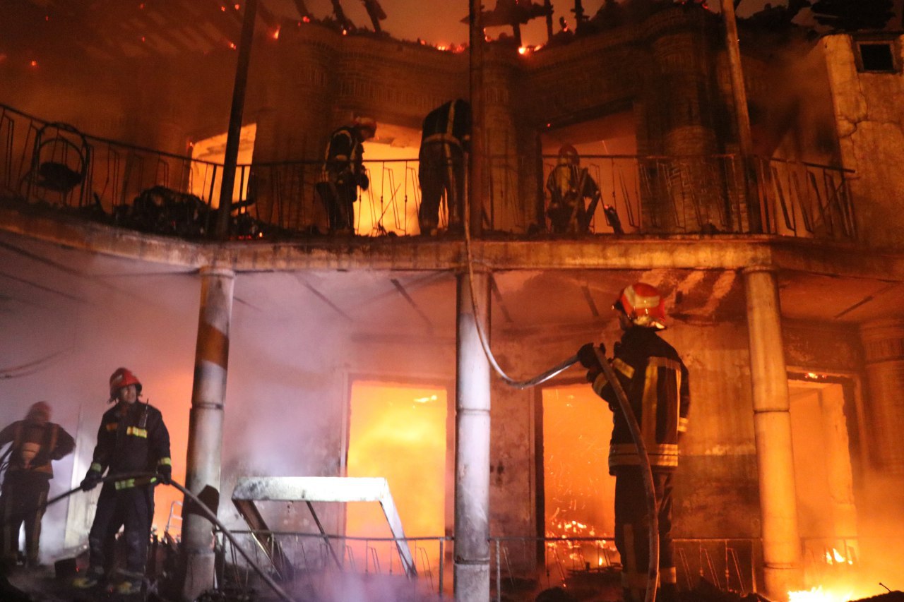 آتش سوزی یک باب خانه تاریخی در محله حصیرفروشان بابل