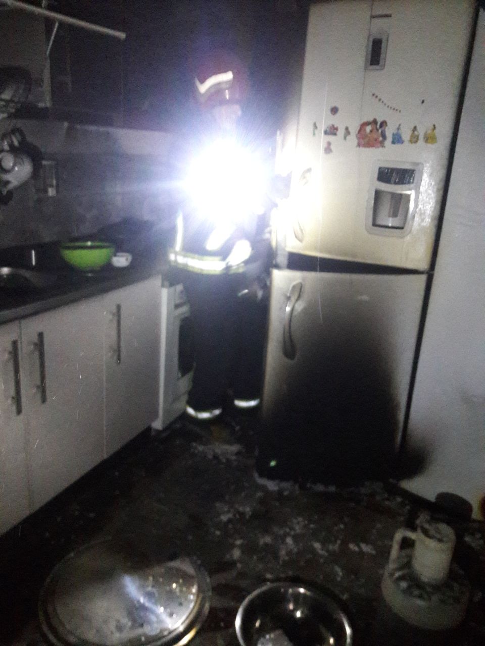 شب گذشته در بابل رخ داد وقوع سه مورد آتش سوزی و کشف جسد سوخته یک مرد