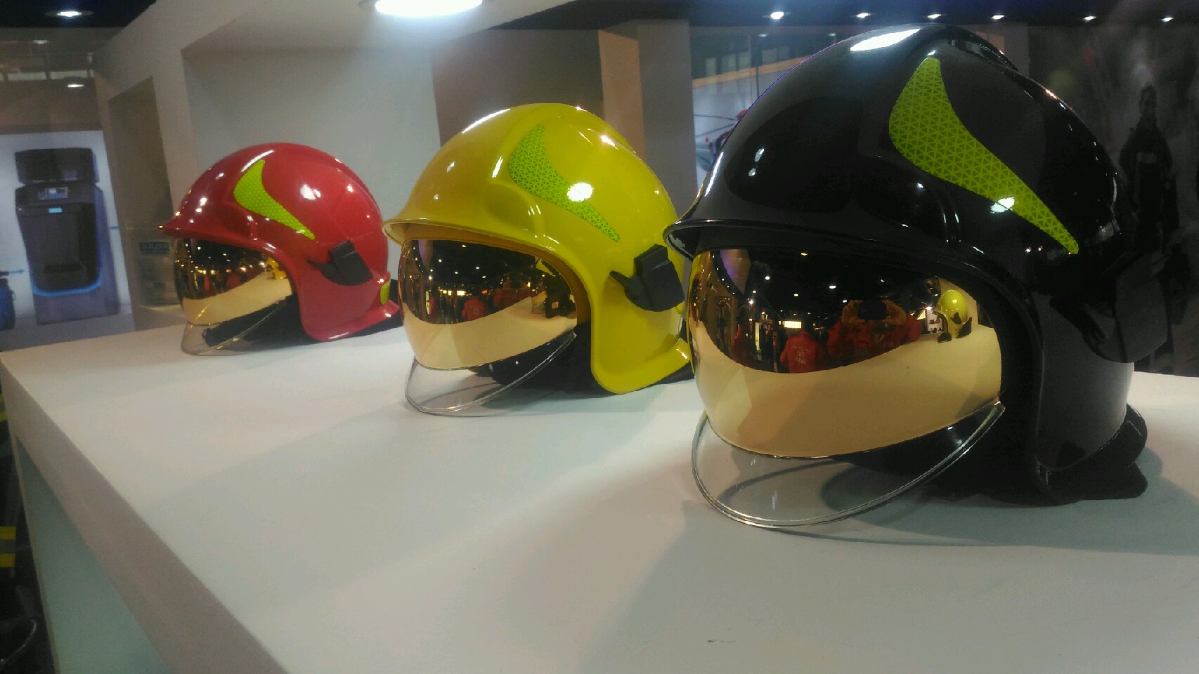 حضورمدیرعامل سازمان آتش نشانی در چهارمین نمایشگاه بینالمللی ایمنی ، آتش نشانی ومحیط زیست تهران