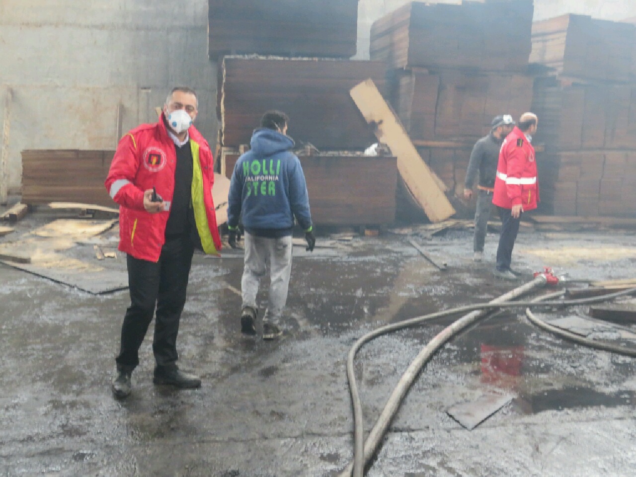  آتشسوزی مهیب سحرگاهی در بابل ، انبار بزرگ ام دی اف و نئوپان در آتش سوخت. آتش با تلاش ۱۲ ساعته آتش نشانان به طور کامل مهار و اطفا شد.